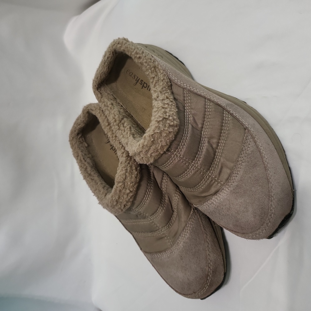 Easy spirit slips on sz 7 - Picture 1 of 4